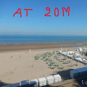 https://studio-center-of-ostend-w-parking-south-terrace.ostend-hotel.net