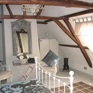 Bed & Breakfast Russell House